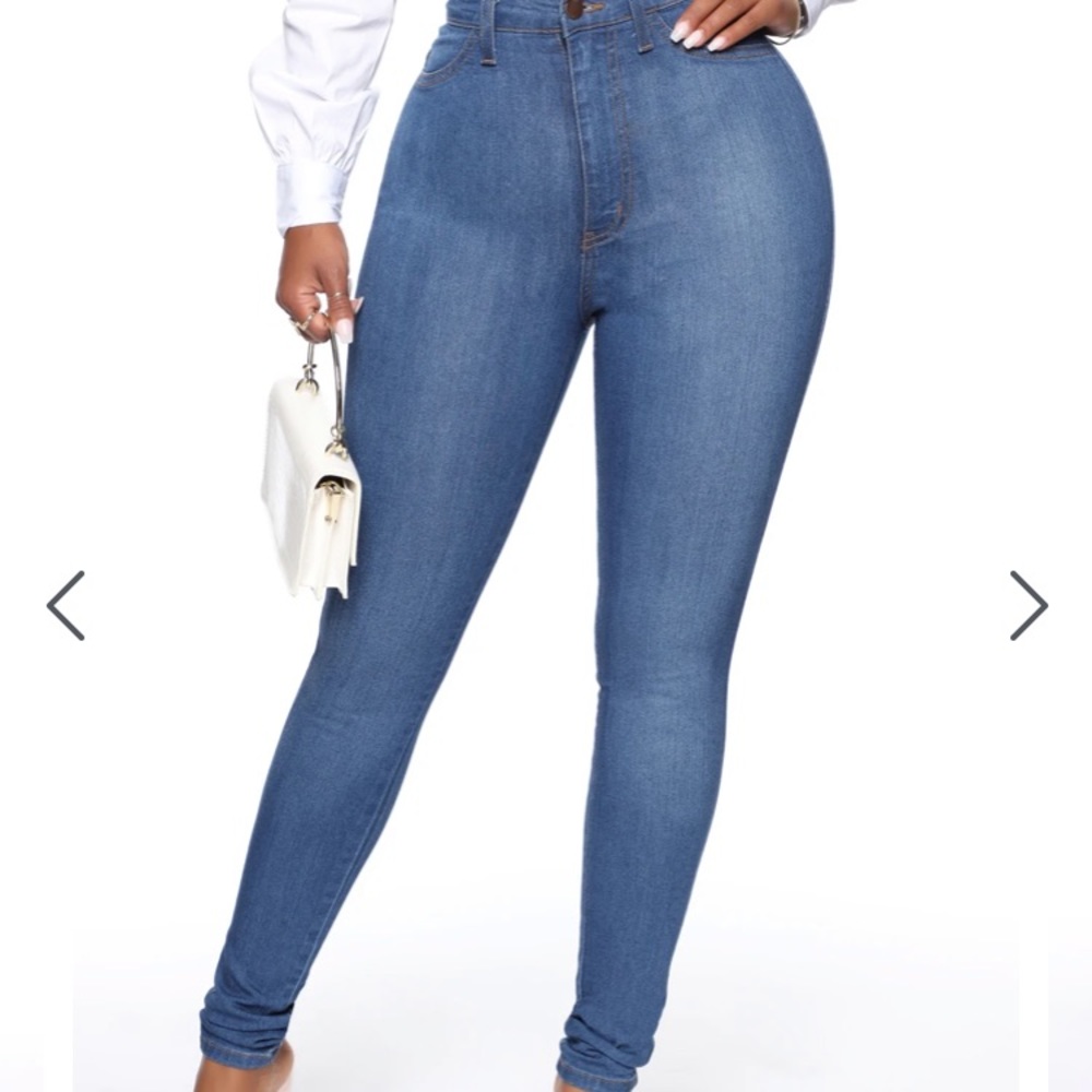 Skinny jeans